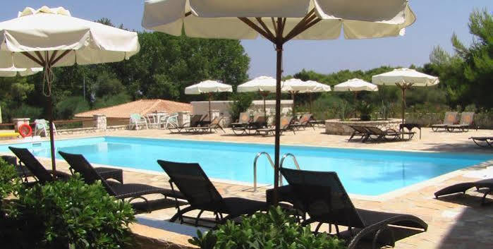 Aquarius Hotel Василикос Экстерьер фото